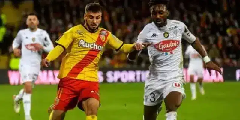 Các trận đấu lịch sử giữa Lens vs PSG tại giải đấu Ligue 1