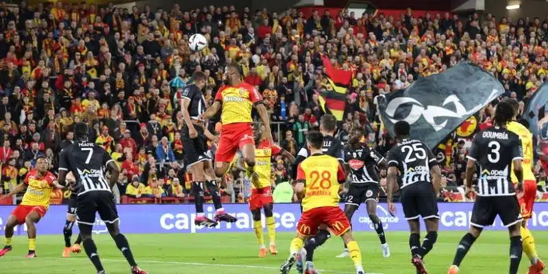 Dự đoán tỉ số cho trận đấu Lens và PSG ngày 18/01/2025