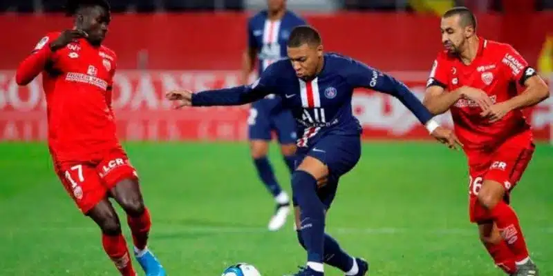 Dự đoán kết quả và diễn biến trận đấu Brest vs PSG vào ngày 12/02/2025